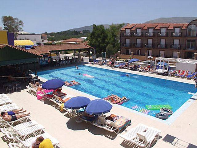 perkes hotel zante reviews